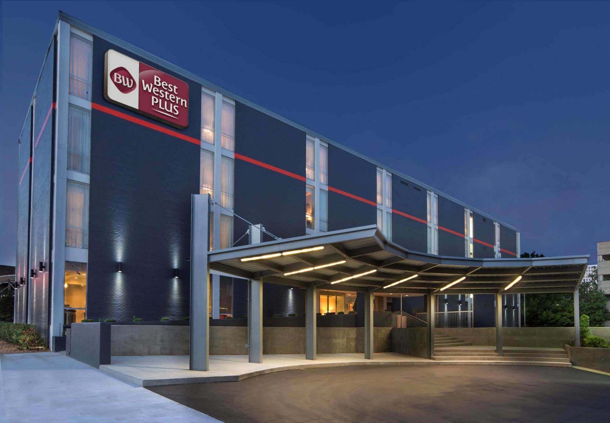 La Quinta Inn & Suites By Wyndham Tulsa Downtown - Route 66 Екстериор снимка